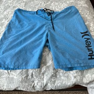 Mens Hurley swim trunks 38
